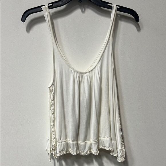 POL Boho Ivory Side Ties Top — Small - Picture 1 of 6